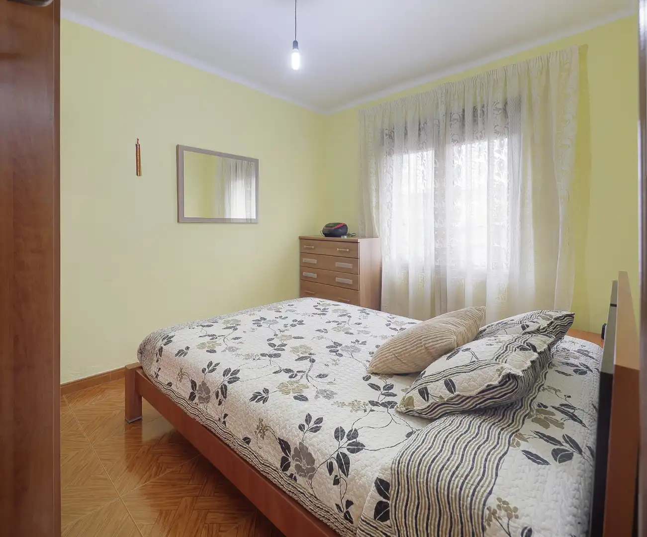 Casa adosada en venda a Gijón - CL RAFAEL ALBERTI, 98, Santa Bárbara