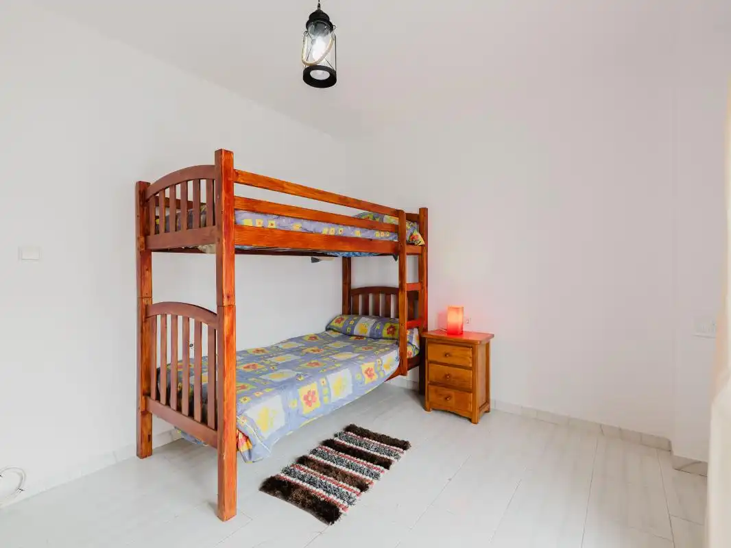 Einfamilien-Reihenhaus zum Verkauf in Urb. la Charca, Urbanización Santa Rosa
