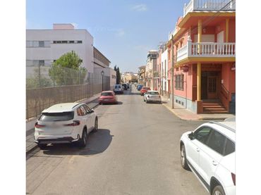 Local comercial en venda a La Algaba