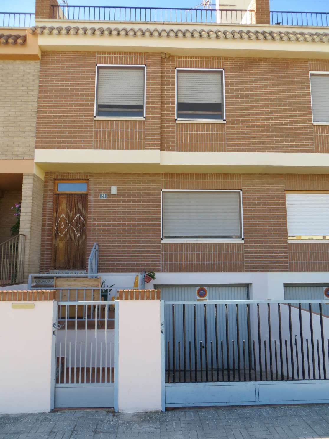 Exterior view of Single-family semi-detached for sale in Almansa