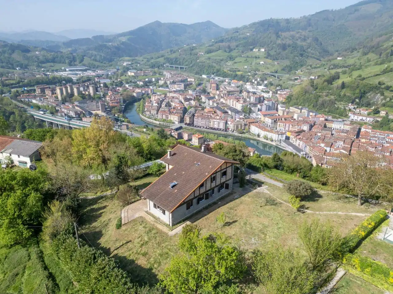 Vista exterior de Casa o chalet en venta en Tolosa con Calefacción, Jardín privado y Terraza