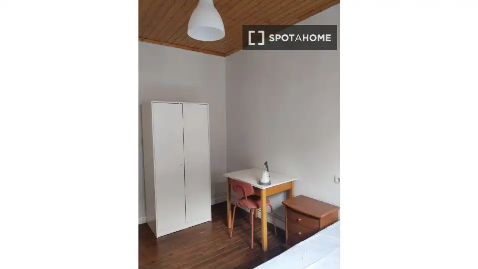 Habitación en Iralabarri