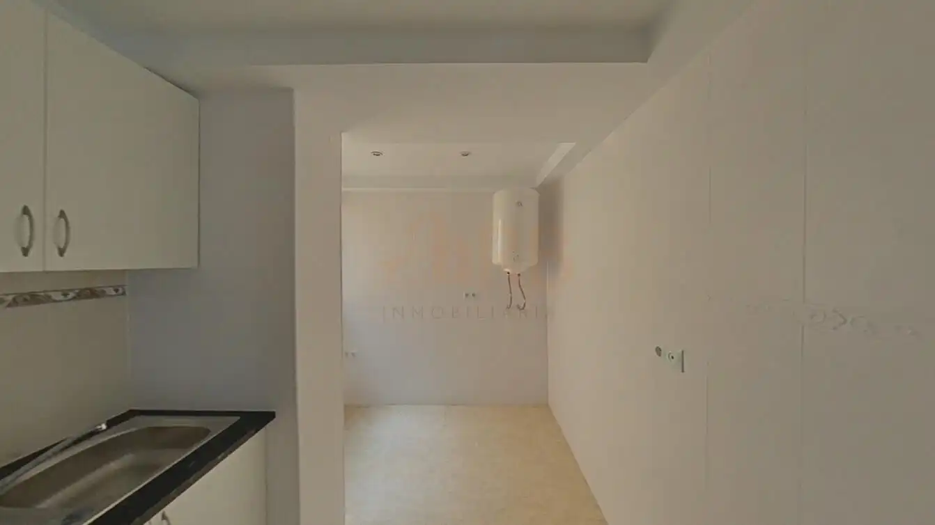 Piso en venta en Carretera SANTA CREU DE CALAFELL, 135, Passeig Maragall