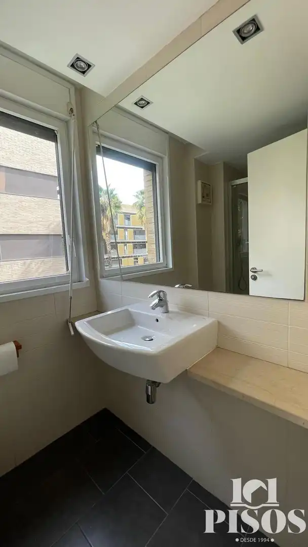 Flat with pool to rent in Isidre Margenat, imagen 8