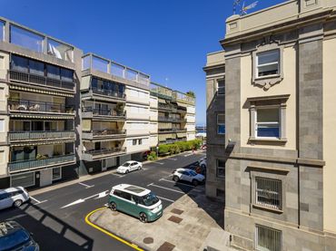 Flat for sale in Av. Francisco la Roche
