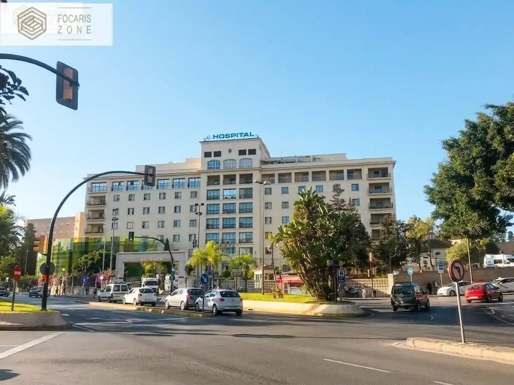 Vista exterior de Planta baja en venta en Málaga