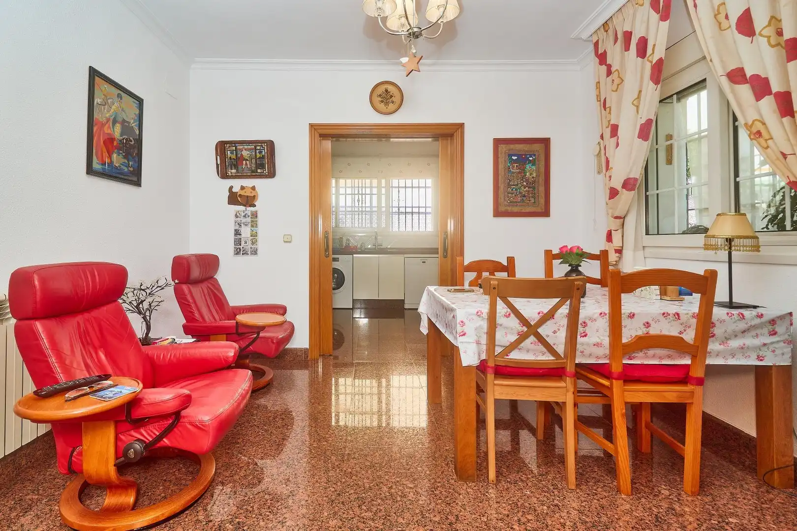 Menjador de Casa o xalet en venda en Fuengirola amb Aire condicionat, Calefacció i Terrassa