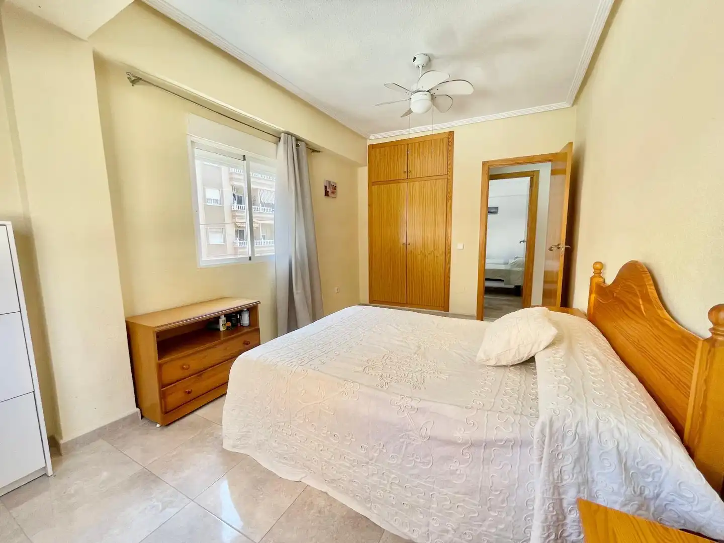 Bedroom of Apartments for rent in Torrevieja  with Air Conditioner, Heating and Furnished