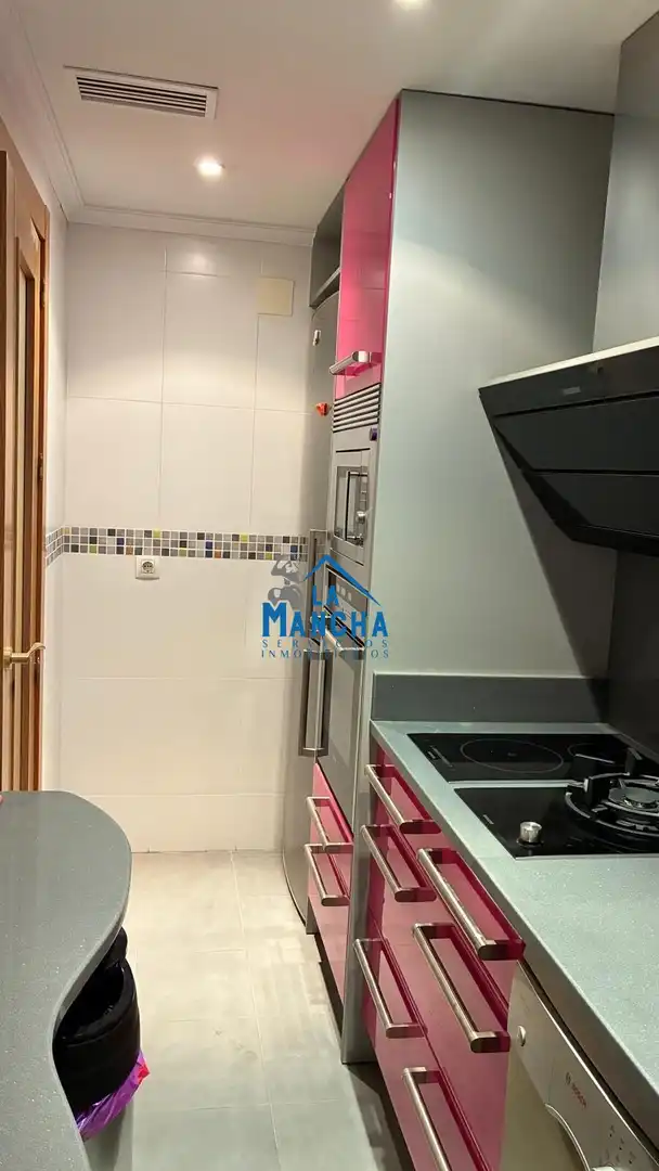 Cocina de Apartamento en venta en Albacete con Calefacción, Trastero y Amueblado