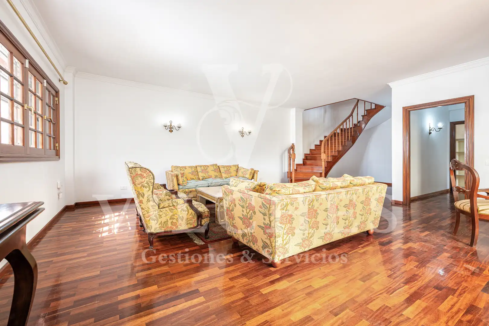 Sala de estar de Dúplex en venta en Las Palmas de Gran Canaria con Jardín privado, Parquet y Terraza