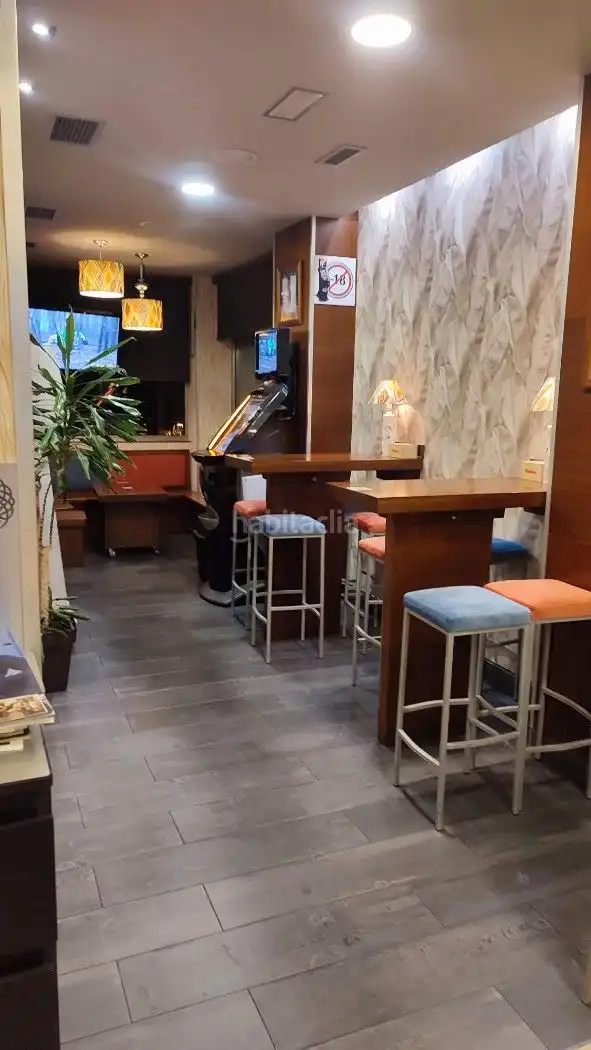 Local comercial en venta en Rúa Estrada 26, imagen 3