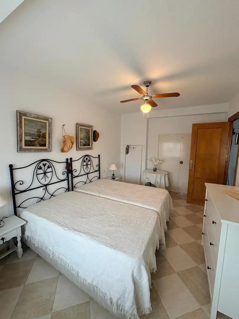 Bedroom of Flat for rent in Almuñécar  with Terrace and Furnished