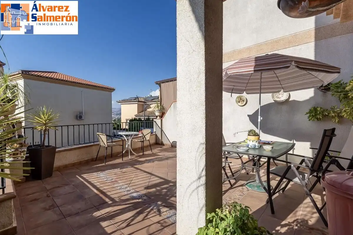 Casa con piscina en venta en Ogíjares, imagen 5