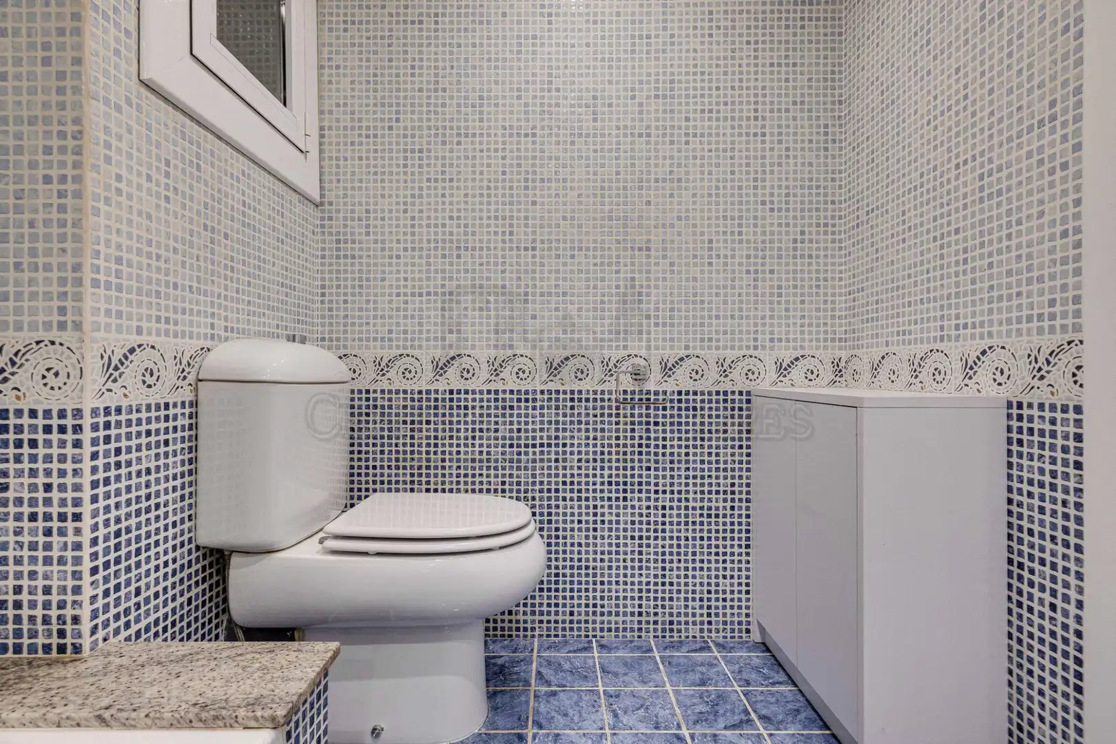 Bathroom of Flat for sale in Sant Cugat del Vallès  with Heating, Parquet flooring and Terrace