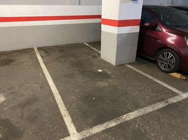 Parcheggio in vendita a Constitucio