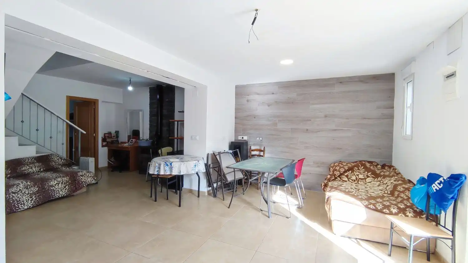 Menjador de Casa adosada en venda en Alcoy / Alcoi amb Aire condicionat, Jardí privat i Traster