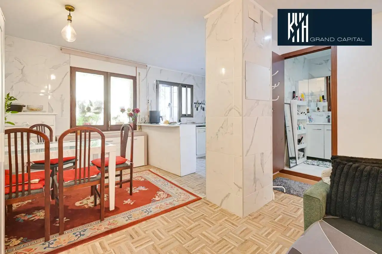 Erdgeschosswohnung zum Verkauf in Calle FABRIQUES, imagen 4