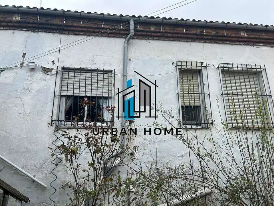 Haus oder Chalet zum Verkauf in Calle Juan de Juni, Las Ventas