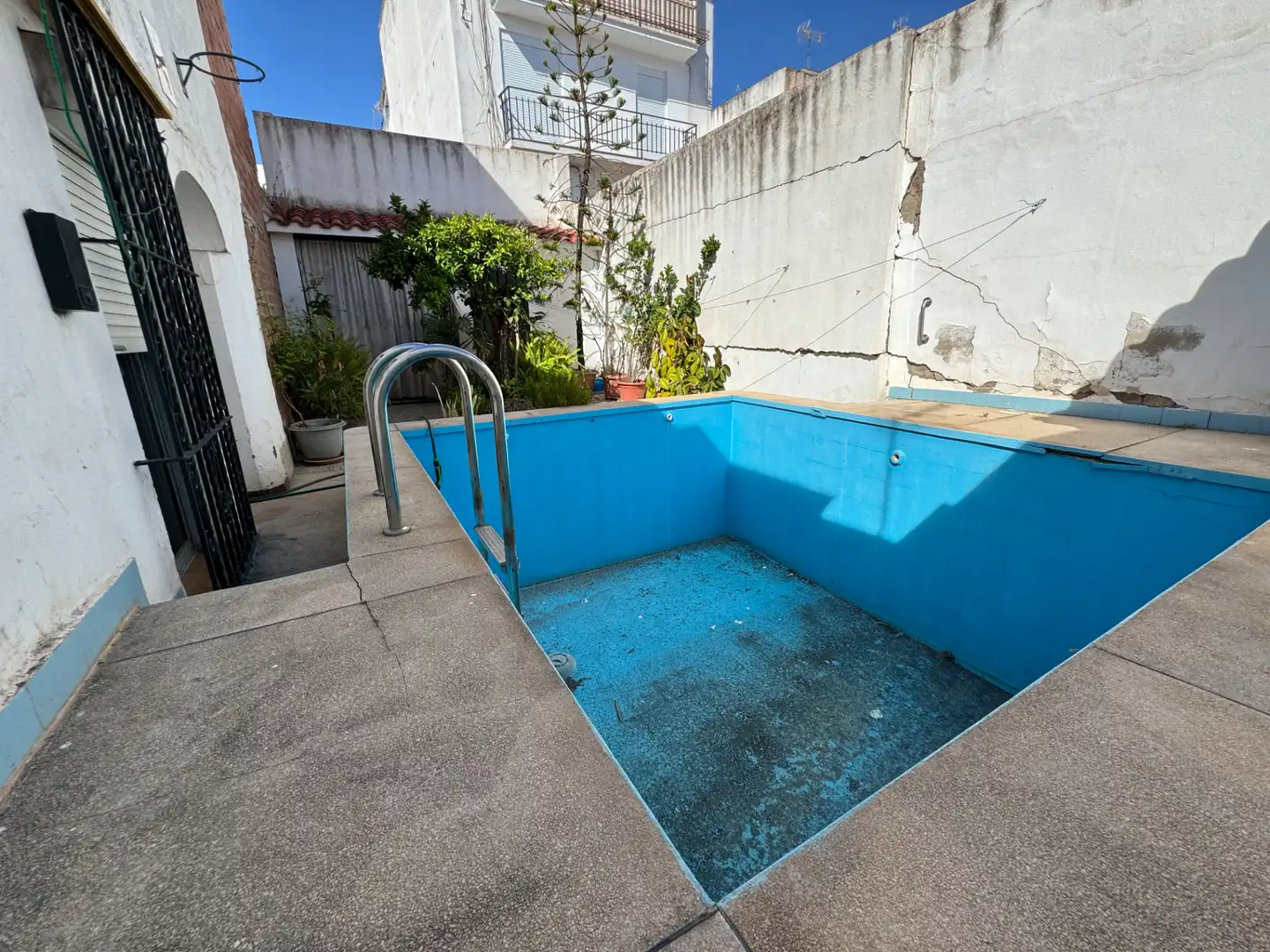 Swimming pool of Houses for sale in Sevilla  with Air Conditioner, Private garden and Terrace