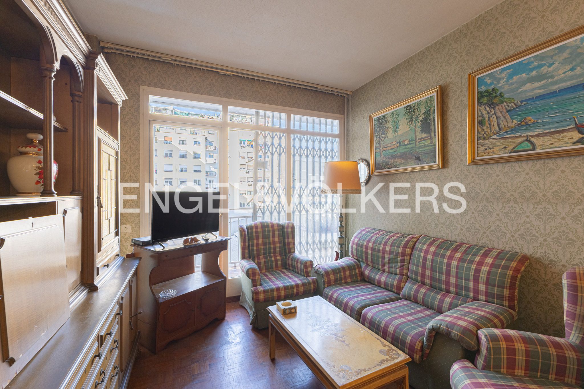 Sala d'estar de Apartament en venda en  Barcelona Capital amb Calefacció, Parquet i Terrassa