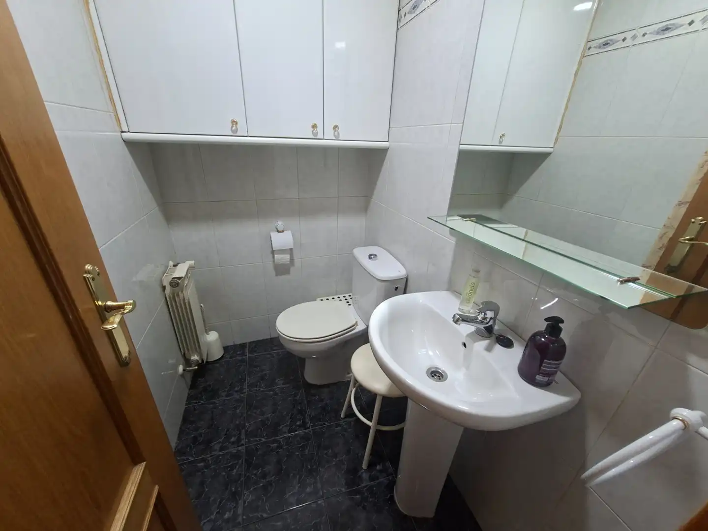 Baño de Piso en venta en Madrid con Aire acondicionado, Calefacción y Alarma