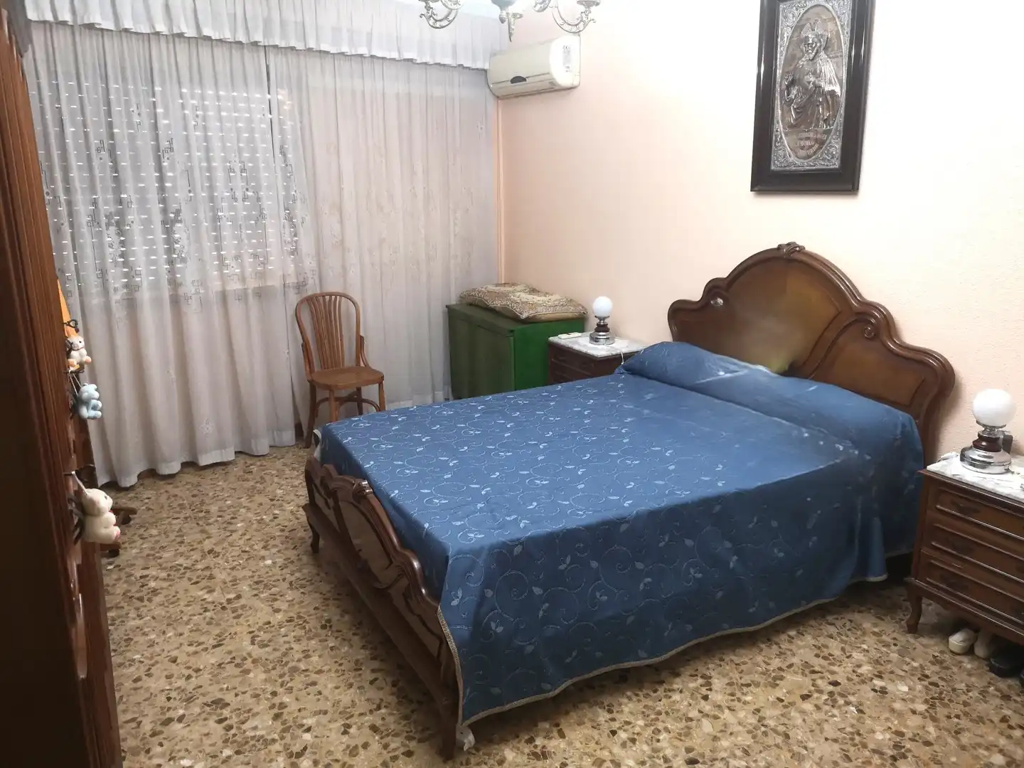 Dormitori de Casa adosada en venda en Alzira amb Terrassa, Traster i Moblat