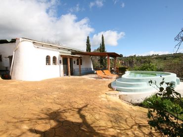 Casa rústica de lloguer a Terrenos Ue.30