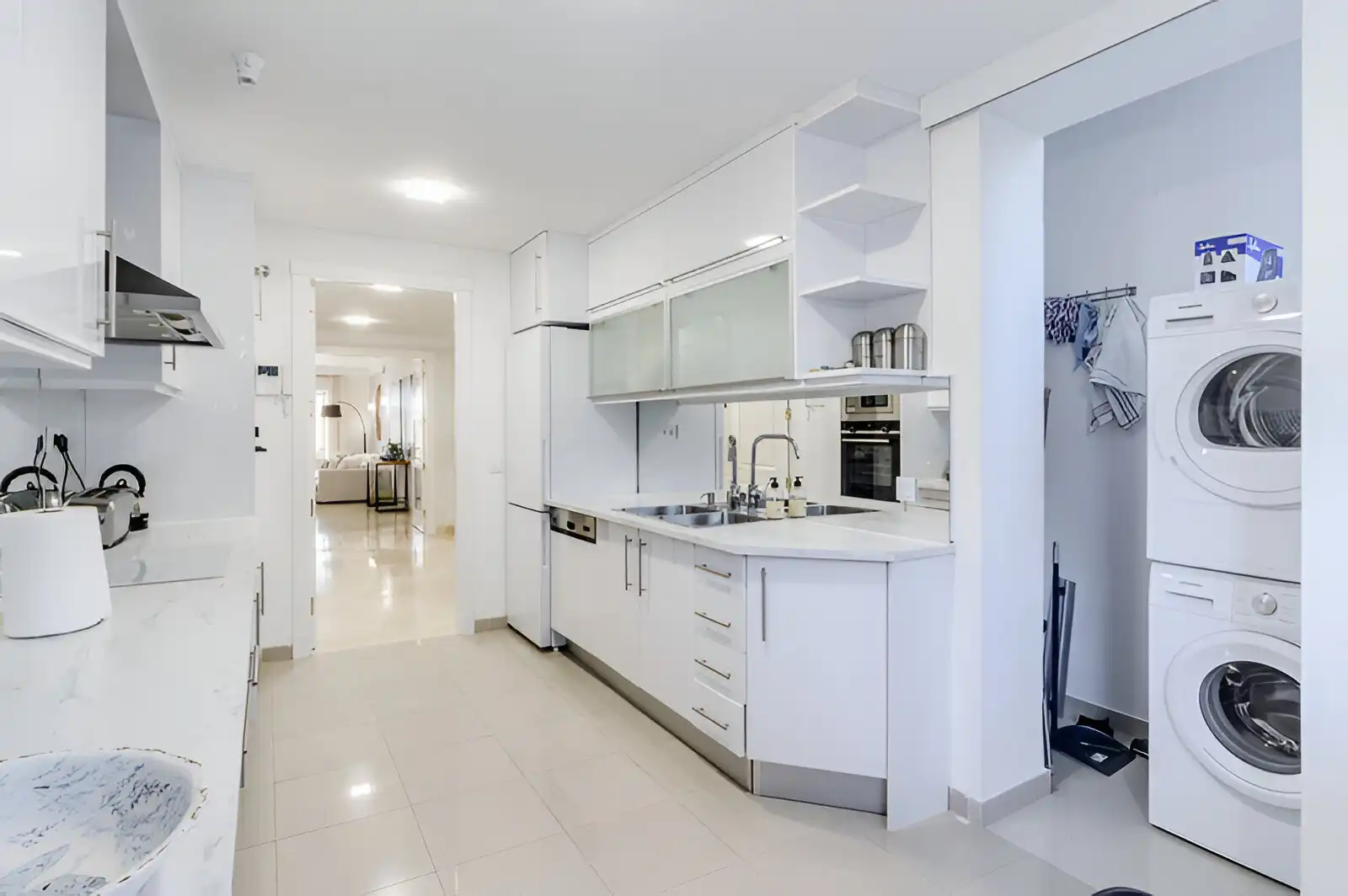 Home with pool for sale in Nueva Andalucía, imagen 19