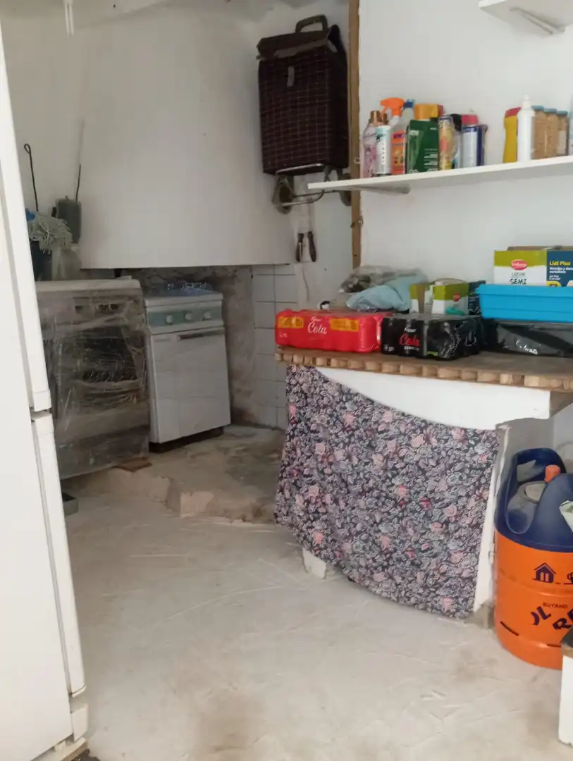 Houses for sale in El Toboso  with Heating, Parquet flooring and Storage room