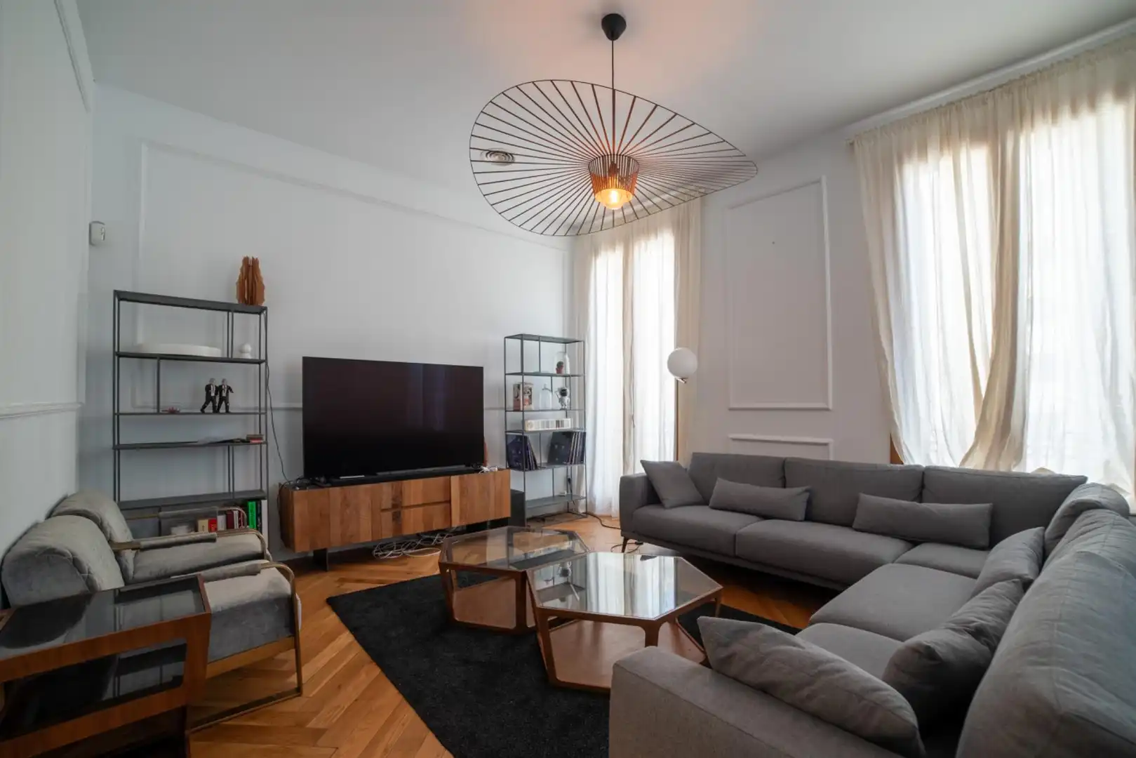 Flat with terrace for sale in CORTS CATALANES, imagen 4