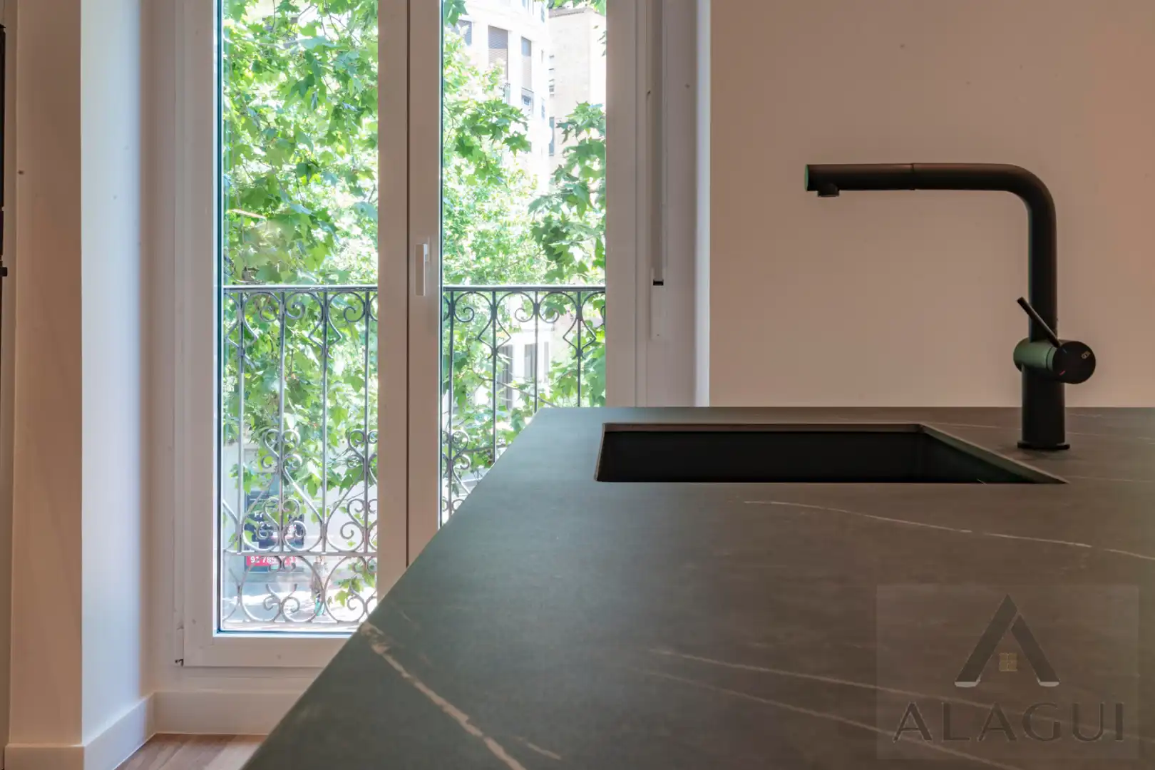 Cocina de Apartamento en venta en Madrid con Aire acondicionado, Calefacción y Amueblado