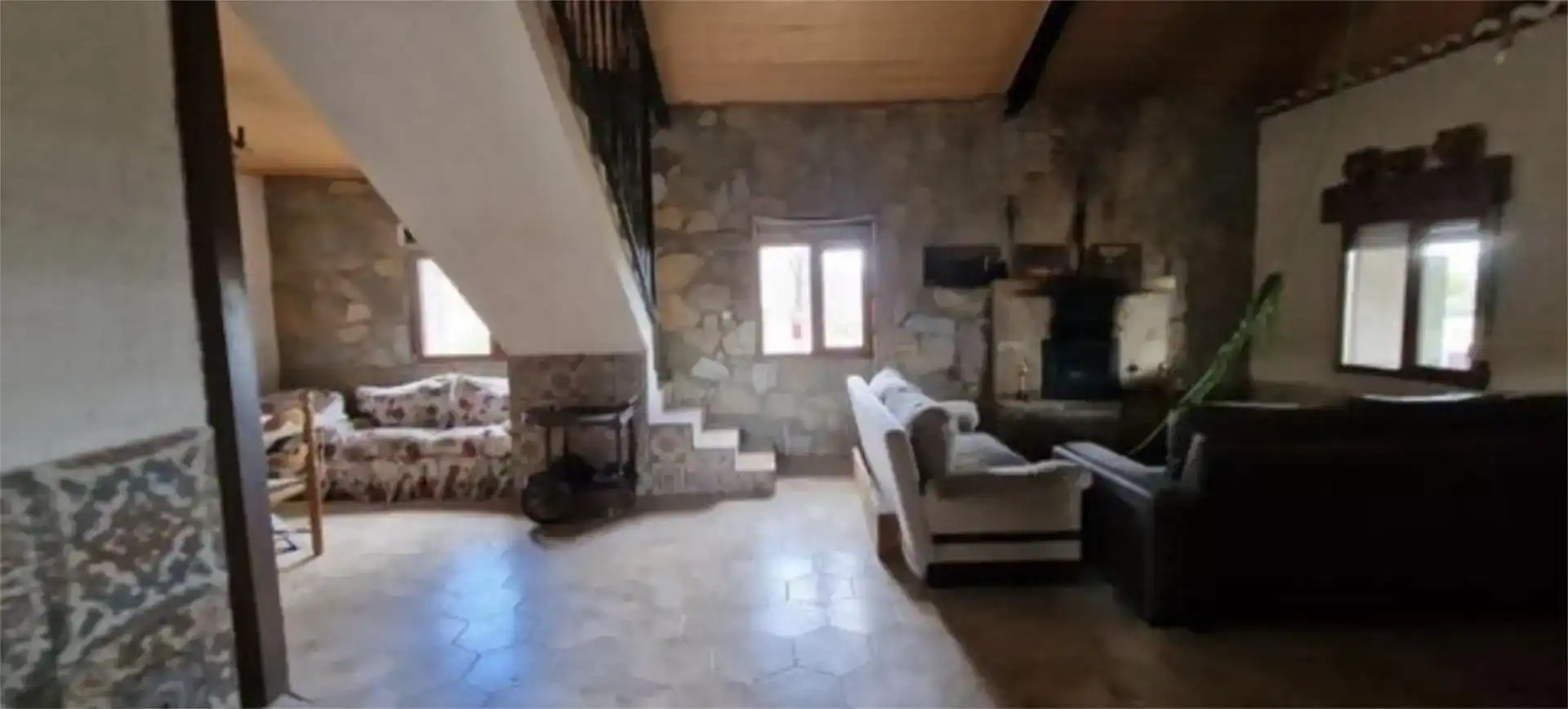 Finca rústica en venta en Driebes con Piscina y Amueblado