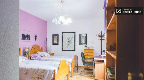 Foto 2 de Habitación en Pacífico, Madrid Capital