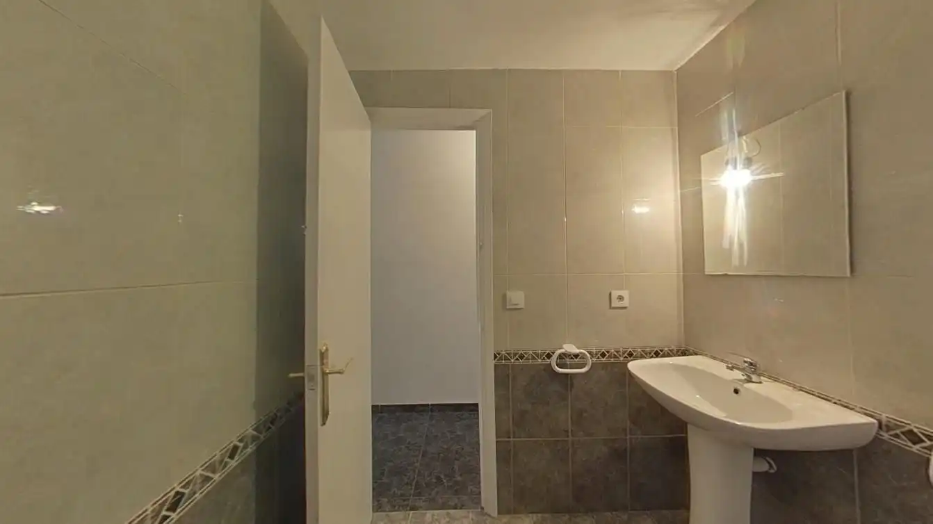 Flat for sale in Franc Comtat, imagen 13