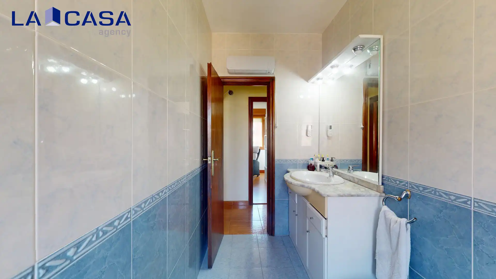 Flat with lift for sale in Sagarrasti Kalea, imagen 24