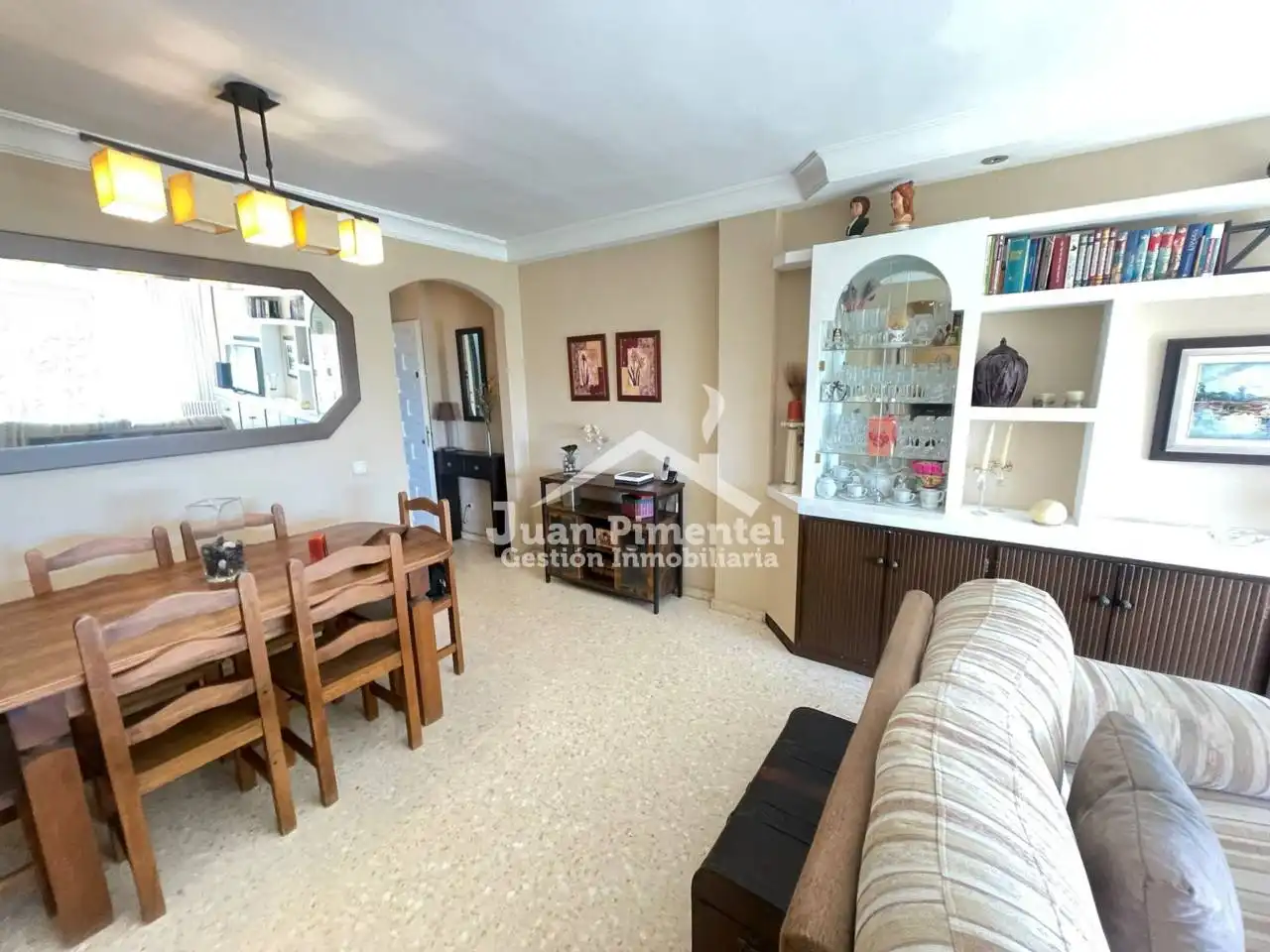 Vista exterior de Piso en venta en Estepona con Trastero, Amueblado y Balcón