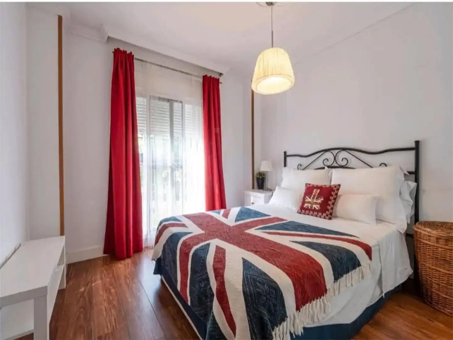 Habitación de Piso en venta en Málaga con Aire acondicionado, Jardín privado y Parquet
