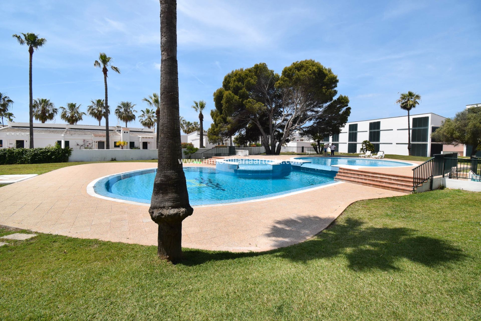Piscina de Apartament en venda en Ciutadella de Menorca amb Aire condicionat i Piscina comunitària