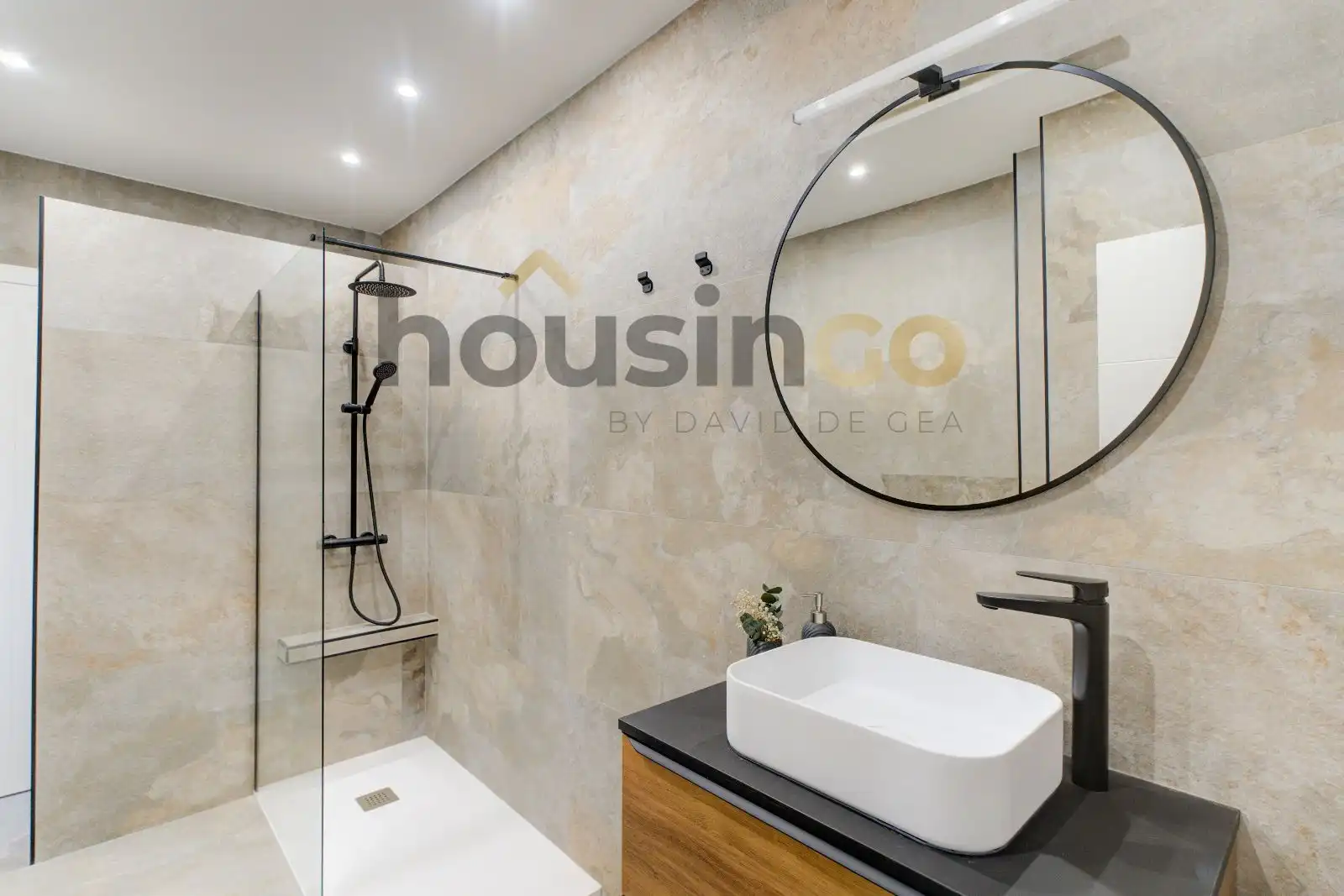 Baño de Piso en venta en Madrid con Aire acondicionado, Calefacción y Amueblado