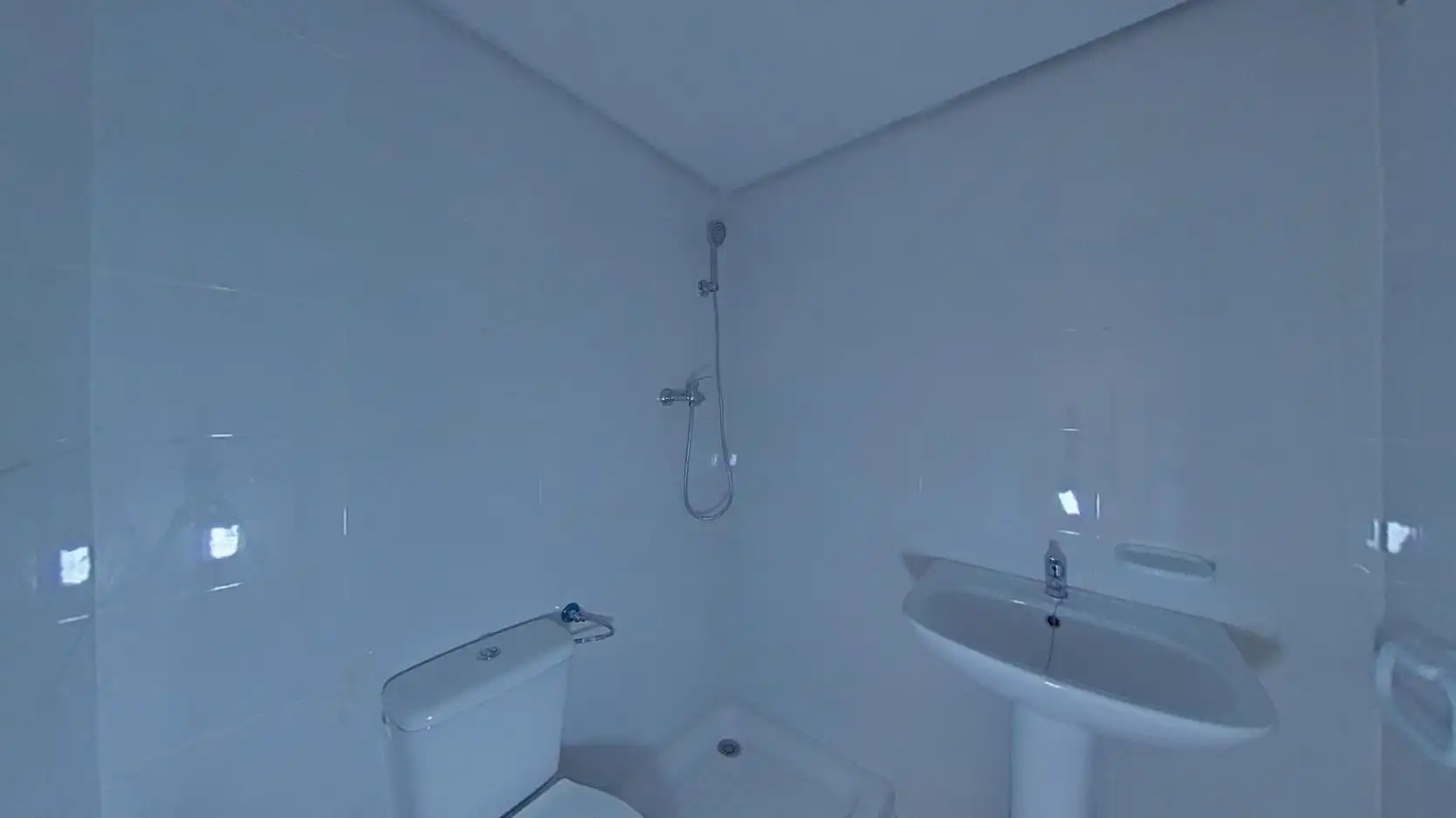 Baño de Piso en venta en Alicante / Alacant
