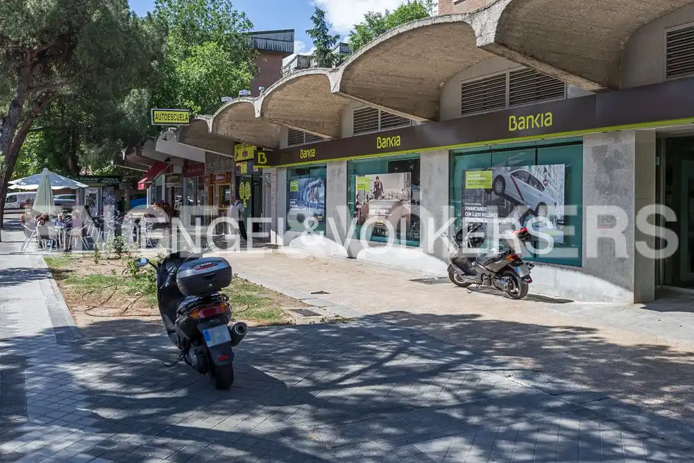Piso de alquiler en Madrid con Aire acondicionado, Calefacción y Jardín privado