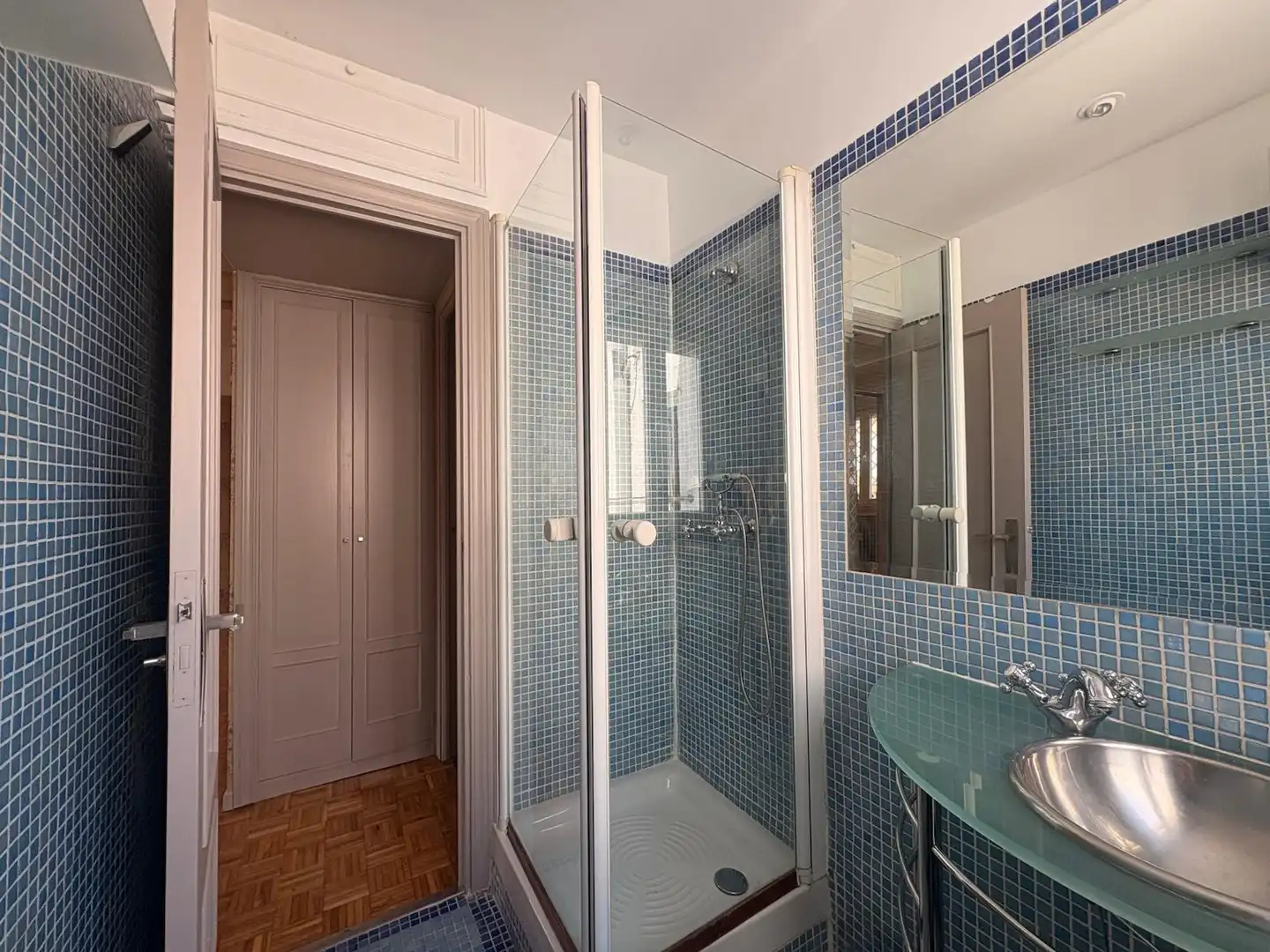 Badezimmer von Wohnung zur Miete in Madrid mit Heizung und Terrasse