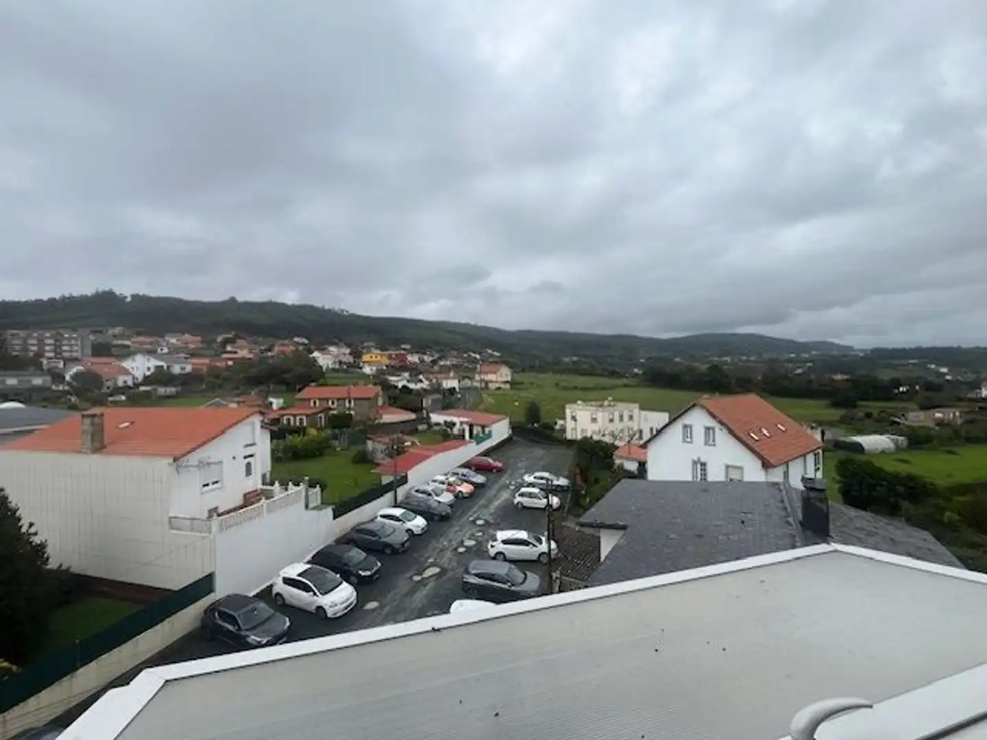Parking of Houses for rent in Valdoviño, A Coruña