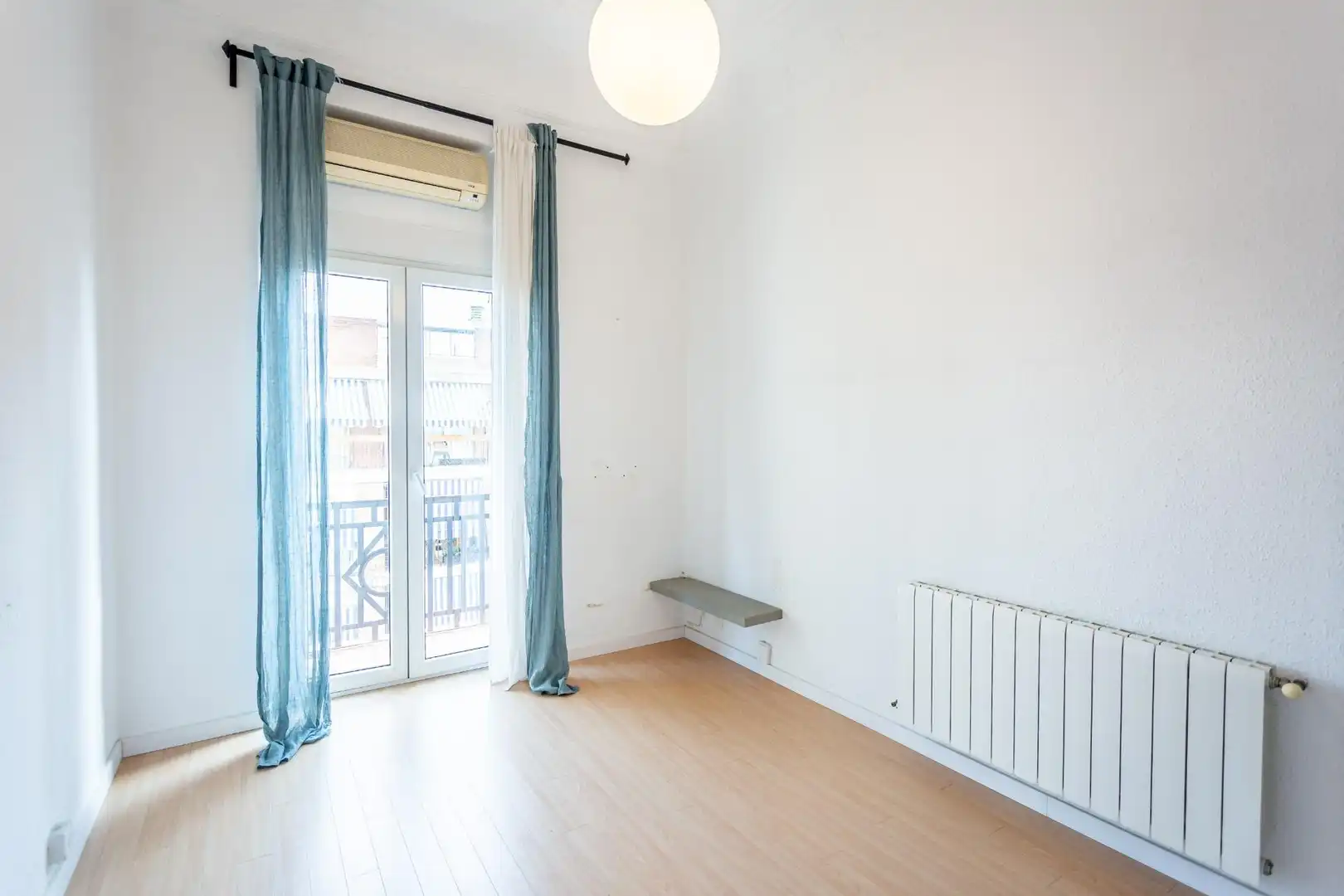 Flat for rent in Calle SALAMANCA, 20, Gran Via