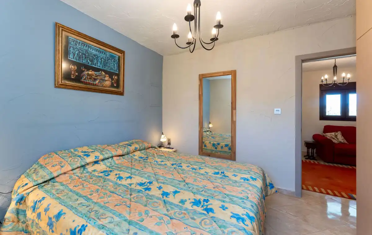 Chalet con piscina en venta en Calle Málaga, imagen 11