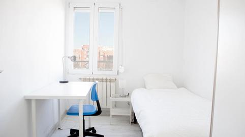 Foto 2 de Apartament de lloguer a Numancia, Madrid