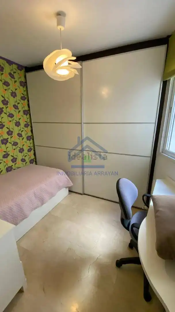 Appartement avec piscine à louer à Genil, imagen 33