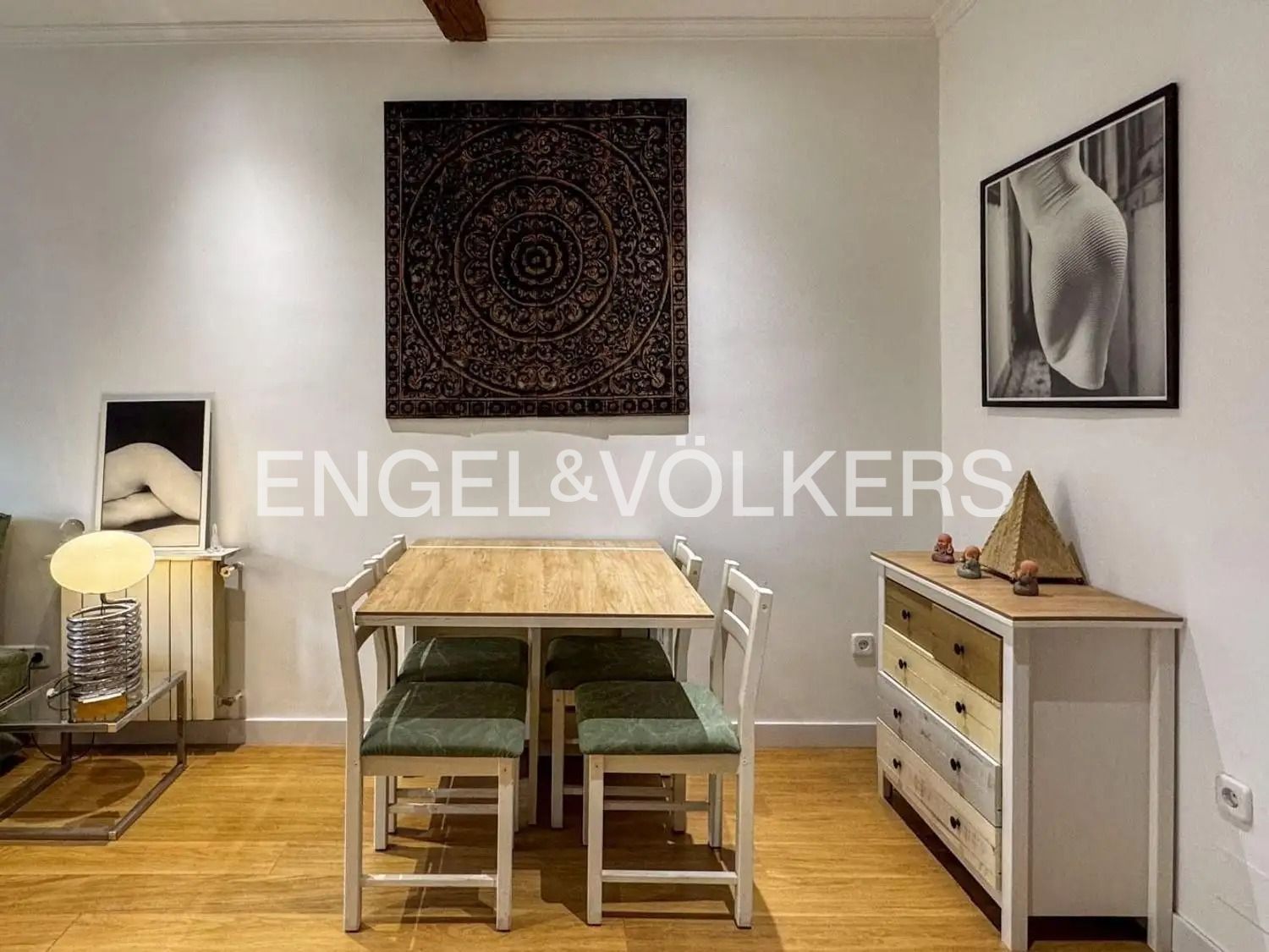 Dining room of Flat for sale in  Madrid Capital  with Air Conditioner, Heating and Balcony
