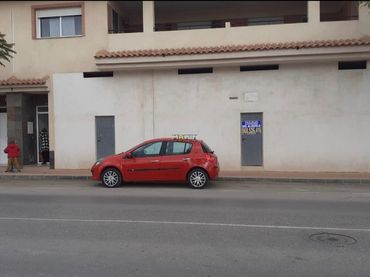Local commercial à louer à Avenida Baltasar Garzón