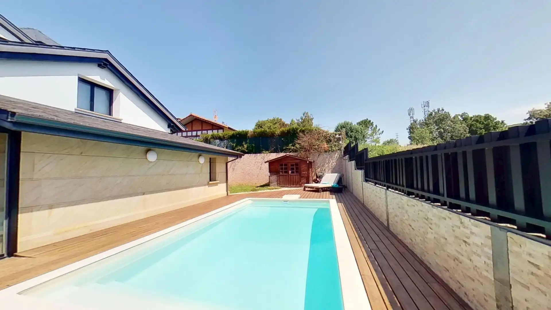 Piscina de Casa o xalet en venda en Berango amb Calefacció, Jardí privat i Terrassa